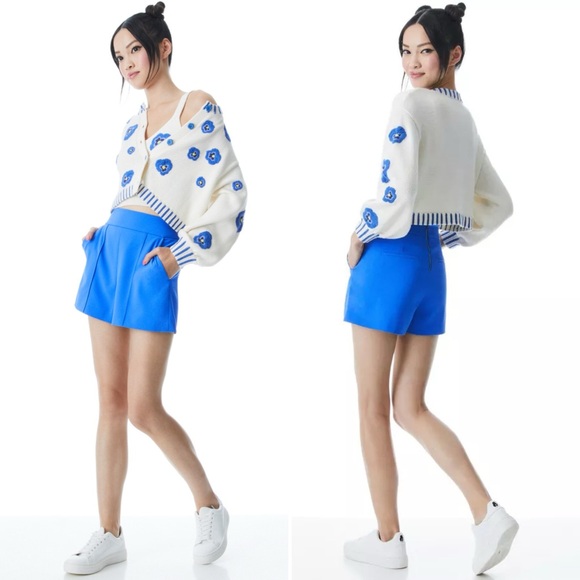 Alice + Olivia Brigid Embroidered Cropped Cardigan Size Small - Picture 4 of 13